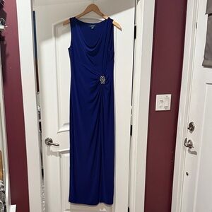 Chic Royal Blue Maxi Dress with Embellished Detail